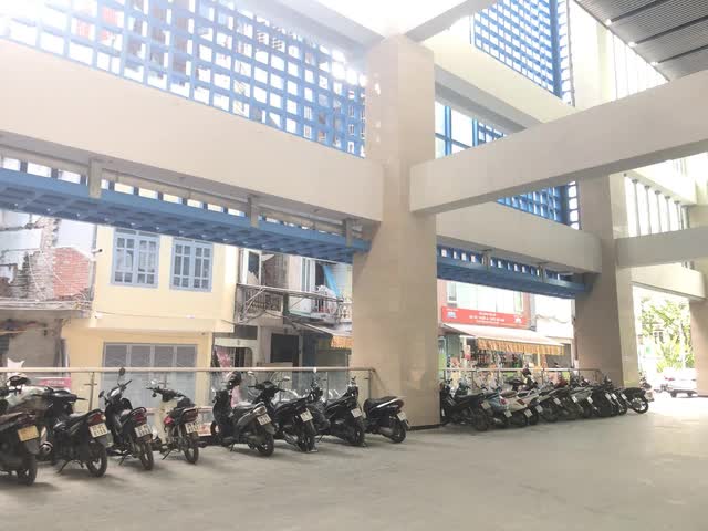 Hà Nội dẹp bãi xe tự phát quanh ga Cát Linh Hà Đông, lập lại trật tự đô thị