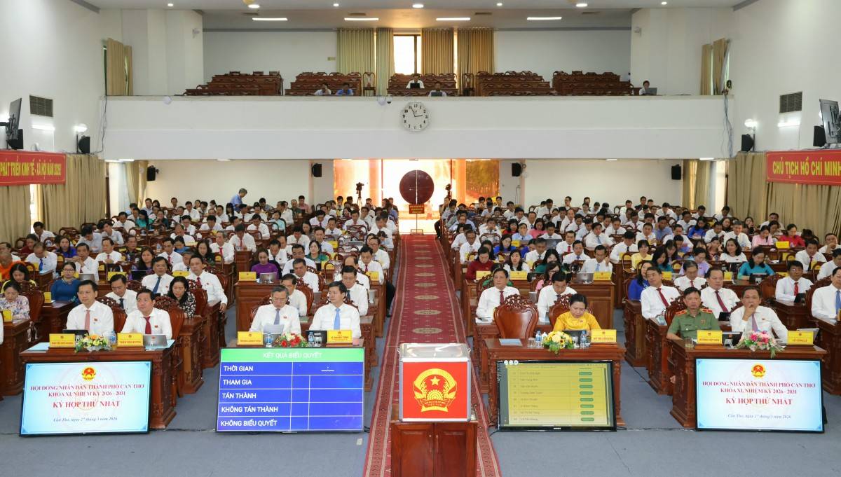 Chủ tịch UBND TP. Cần Thơ Trương Cảnh Tuyên tái đắc cử với tỷ lệ tín nhiệm tuyệt đối