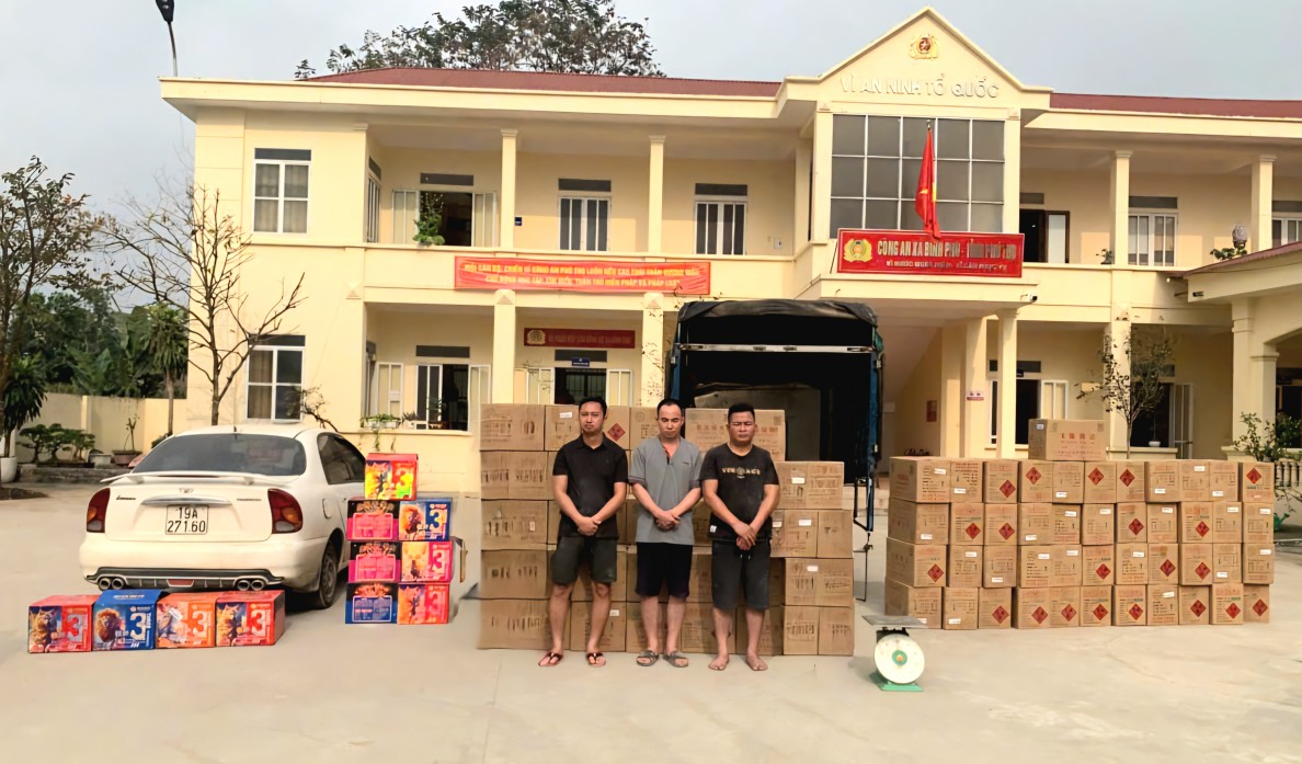 Khởi tố vụ buôn gần 2 tấn pháo nổ tại Phú Thọ