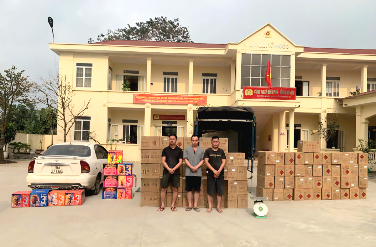 Khởi tố vụ buôn gần 2 tấn pháo nổ tại Phú Thọ