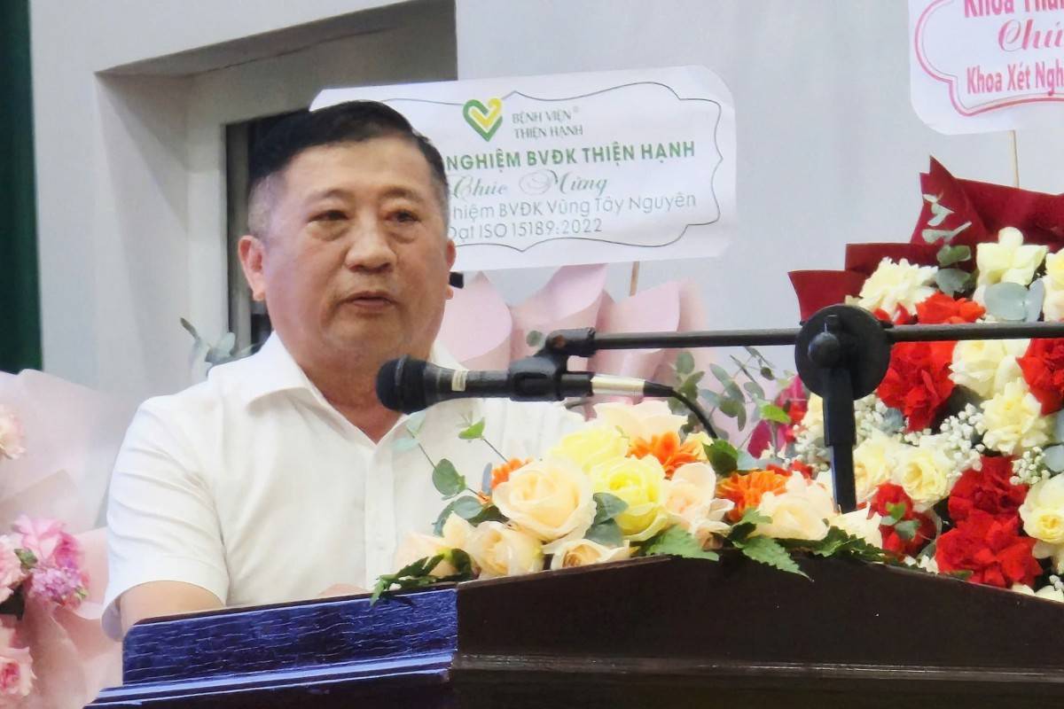 Bác sỹ chuyên khoa II Phạm Minh Hữu - Phó Giám đốc Sở Y tế tỉnh Đắk Lắk phát biểu tại buổi lễ.