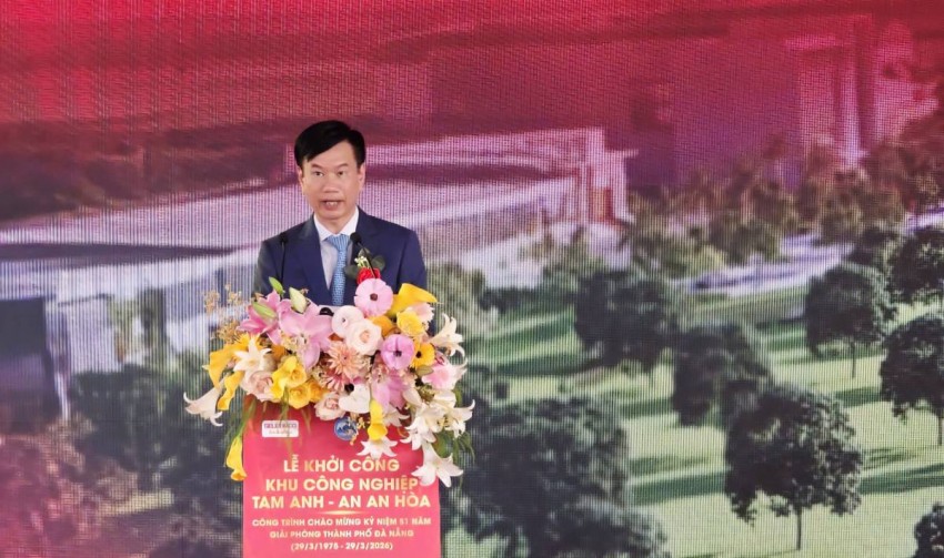 Ông Vũ Văn Hậu - Chủ tịch Hội đồng Quản trị kiêm Tổng Giám đốc Tập đoàn Geleximco phát biểu tại lễ khởi công dự án