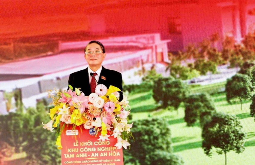Phó Chủ tịch Quốc hội Nguyễn Đức Hải phát biểu tại lễ khởi công Dự án hạ tầng KCN Tam Anh - An An Hòa, Đà Nẵng.