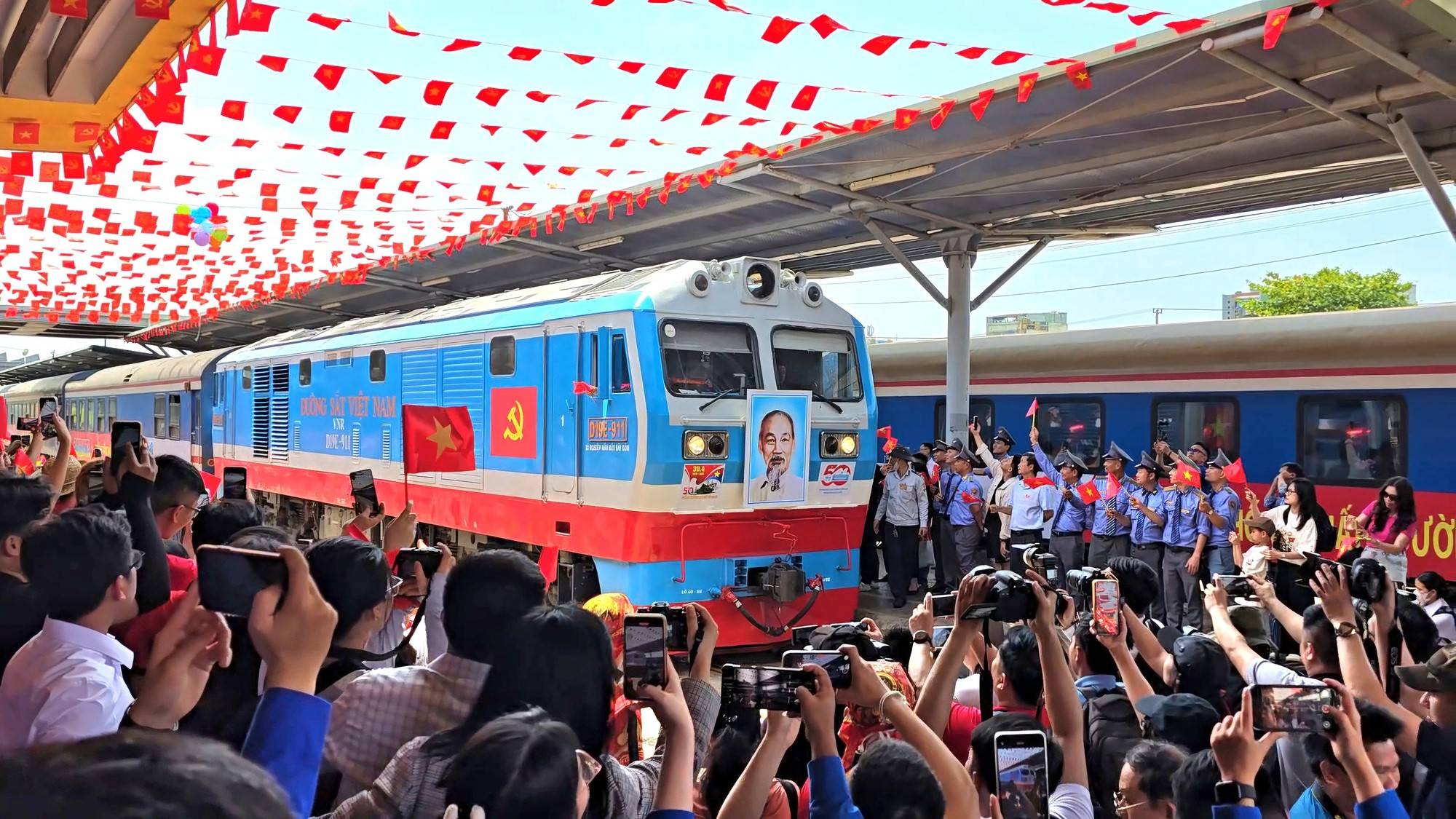 Phê duyệt đề án thành lập Tập đoàn Đường sắt Quốc gia Việt Nam: Kỳ vọng tạo cú hích tăng trưởng