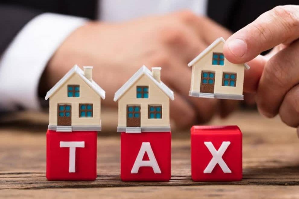 Đề xuất giữ mức 2%  thuế chuyển nhượng bất động sản, siết chặt giá tính thuế