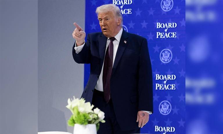 Tổng thống Trump tại lễ ký Hiến chương Hội đồng Hòa bình ở Davos, Thụy Sĩ