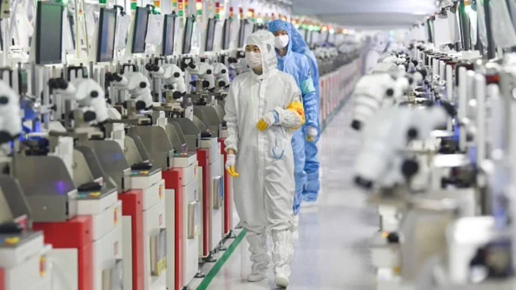 Nhà máy sản xuất chip bán dẫn tại Ấn Độ (Ảnh: Gettyimages).