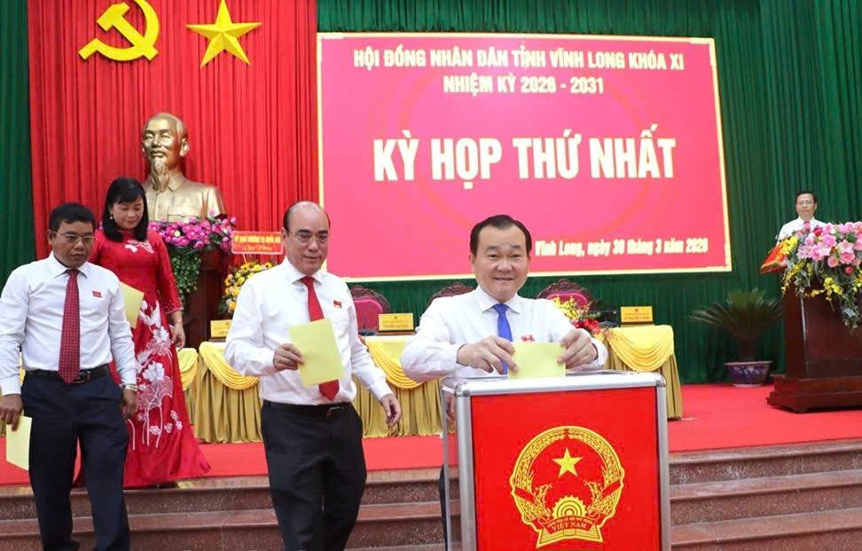Vĩnh Long kiện toàn bộ máy lãnh đạo nhiệm kỳ mới: Dấu ấn từ sự kế thừa và kỳ vọng bứt phá