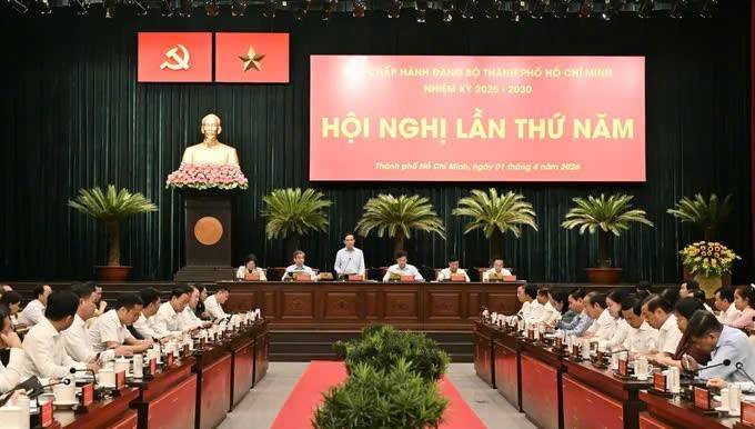 Ban Chấp hành Đảng bộ TP.Hồ Chí Minh khóa I, nhiệm kỳ 2025-2030 tổ chức Hội nghị lần thứ 5 (mở rộng). Ảnh: VIỆT DŨNG