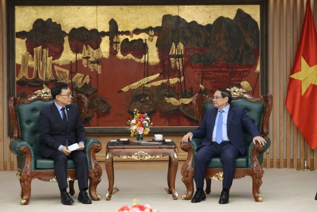 Thủ tướng Chính phủ Phạm Minh Chính đánh giá cao nỗ lực của Đại sứ Hàn Quốc trong việc thúc đẩy quan hệ hai nước phát triển thực chất, hiệu quả. Thủ tướng vui mừng khi quan hệ Việt Nam – Hàn Quốc đang ở giai đoạn phát triển tốt đẹp nhất.