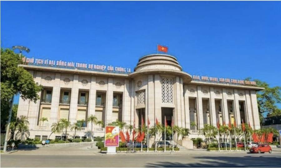 Ngân hàng Nhà nước yêu cầu hệ thống tổ chức tín dụng triển khai đồng bộ giải pháp ổn định lãi suất, tăng minh bạch, siết kỷ luật thị trường và định hướng dòng vốn vào sản xuất, kinh doanh.