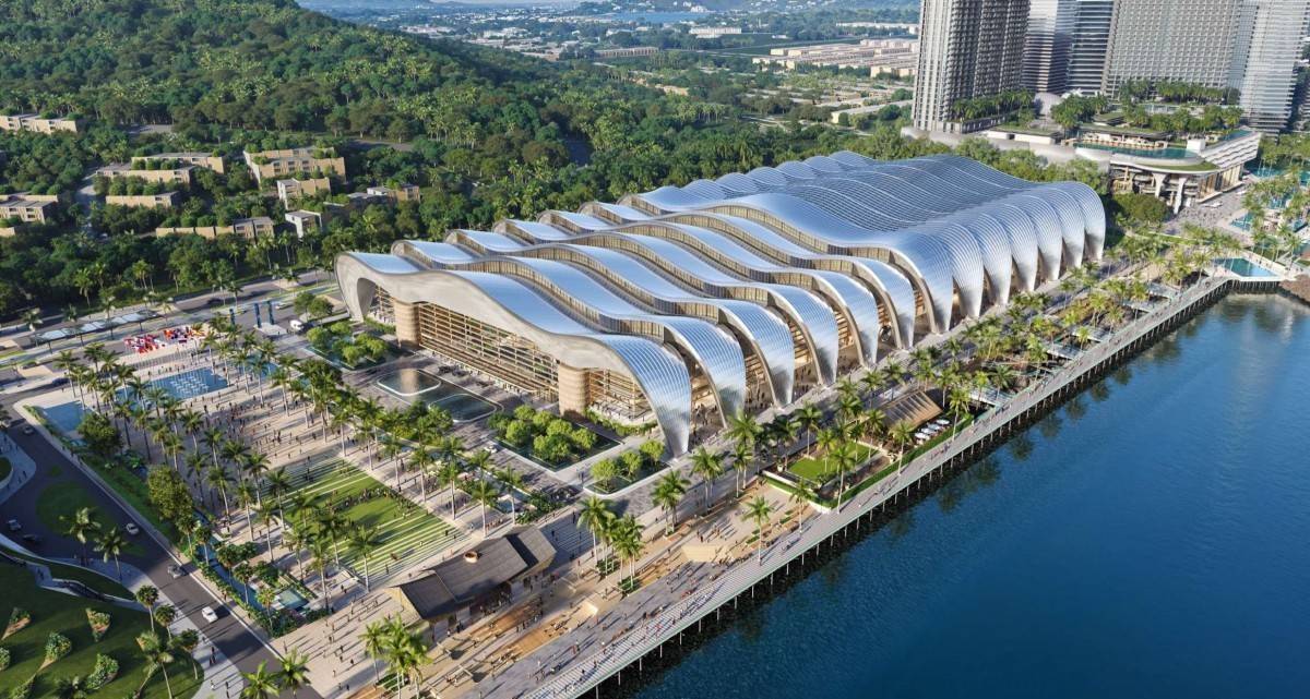 Mái thép của Trung tâm Hội nghị APEC nặng tương đương 100 máy bay Boeing