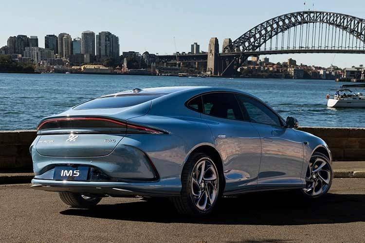 MG IM5 ra mắt Đông Nam Á: Sedan điện tầm xa 860 km, sạc nhanh 18 phút, cạnh tranh Toyota Camry