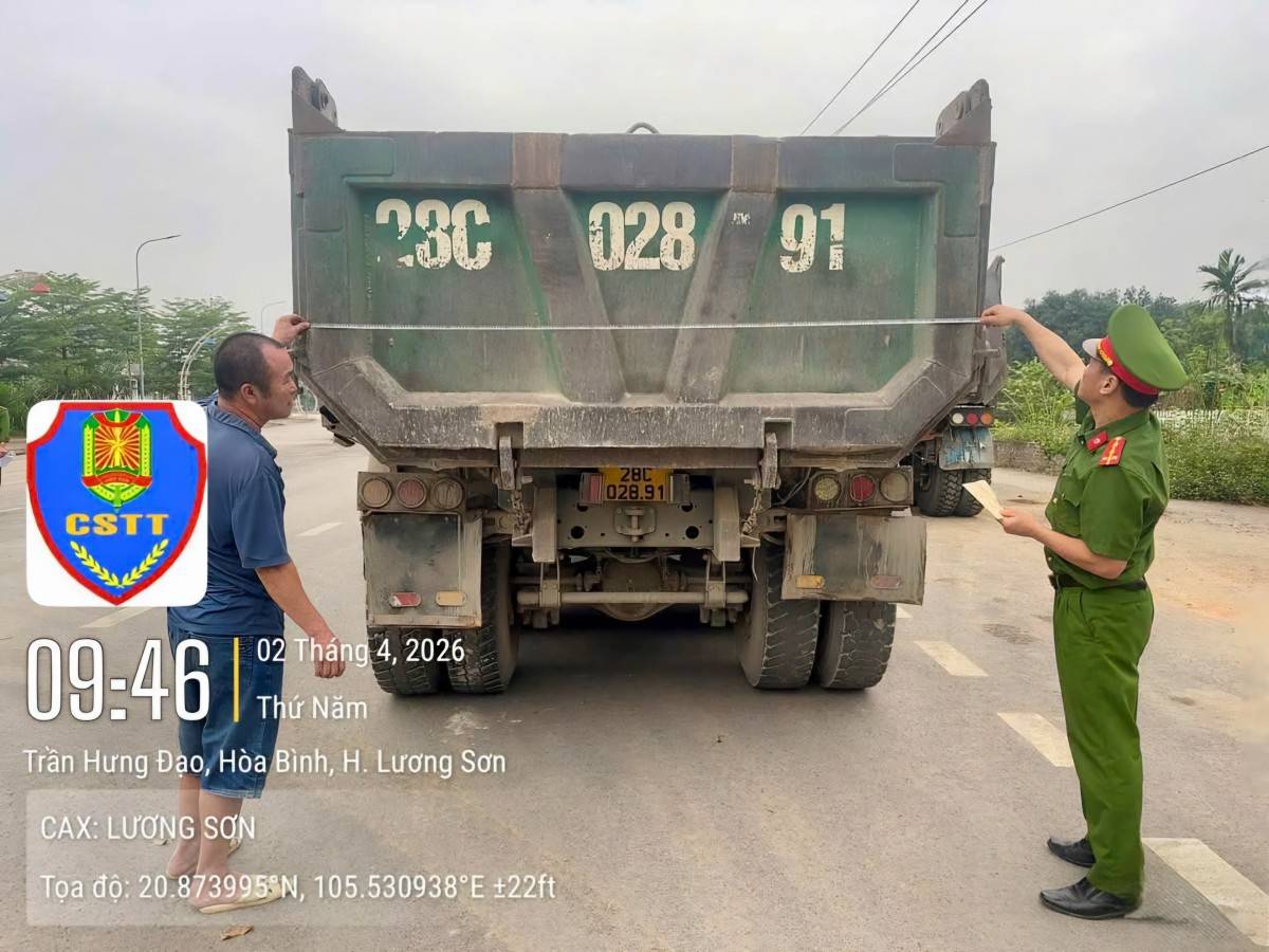 Phú Thọ tổng rà soát xe tải trọng lớn