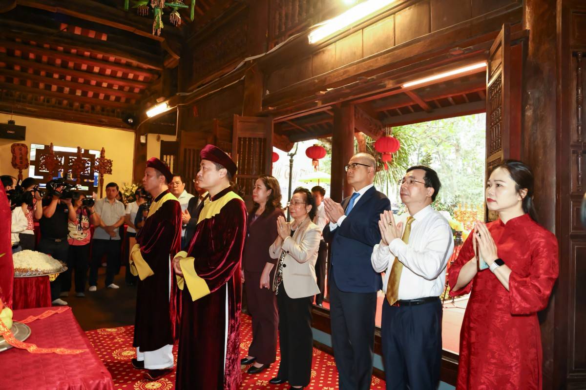 Phó Chủ tịch nước Võ Thị Ánh Xuân dự khai mạc Lễ hội Tây Thiên 2026