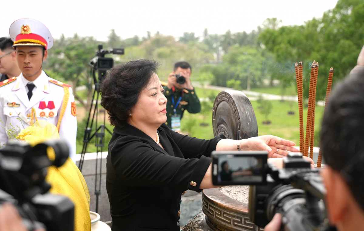 Quảng Trị: Tổ chức lễ phát động “Chiến dịch 500 ngày đêm đẩy mạnh thực hiện tìm kiếm, quy tập và xác định danh tính hài cốt liệt sĩ”