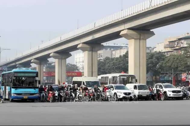 Hà Nội đề xuất cho xe du lịch dưới 28 chỗ chạy 24/24h