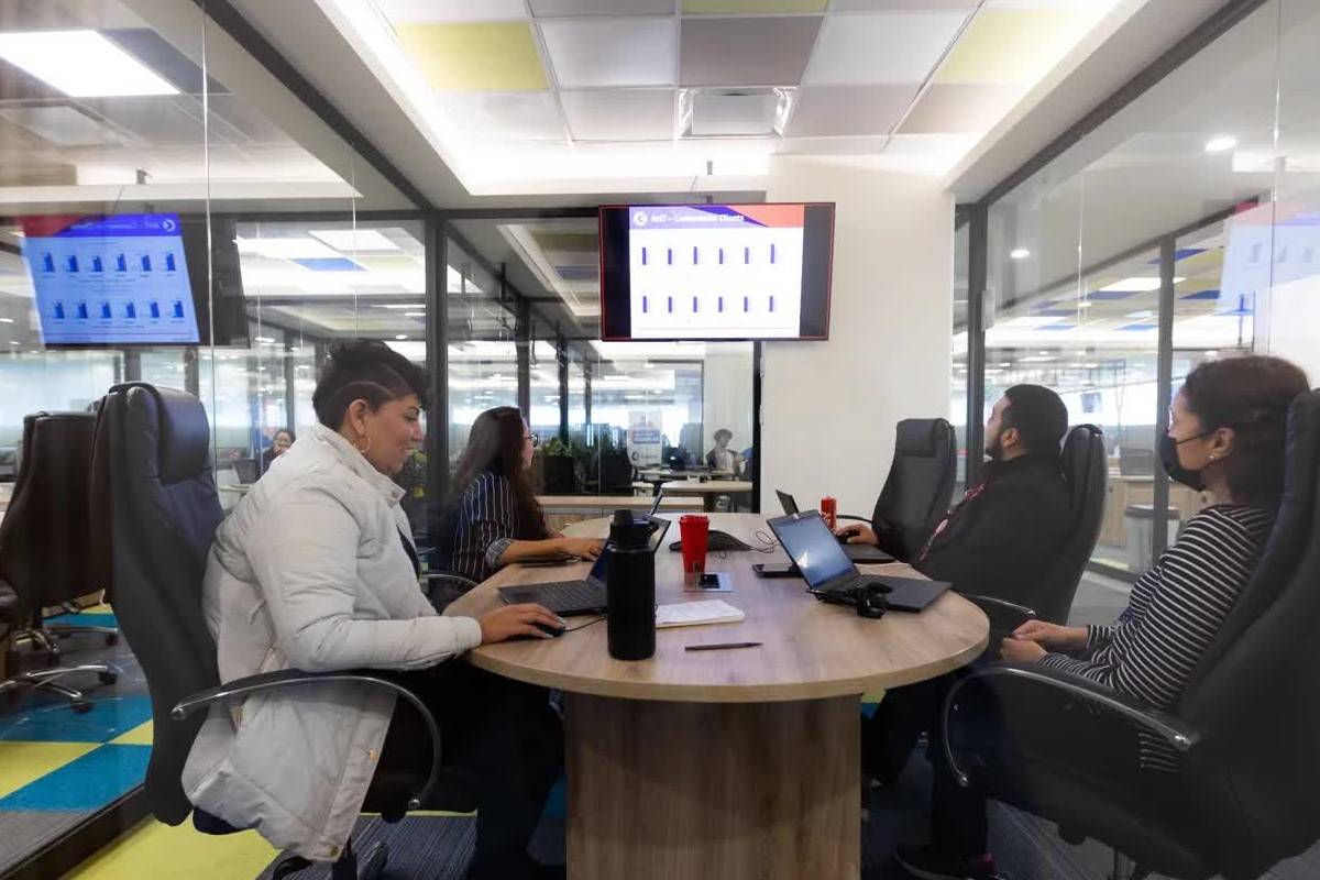 Cơ chế lương đặc thù cho Trung tâm tài chính quốc tế: Tăng ưu đãi để hút nhân lực chất lượng cao