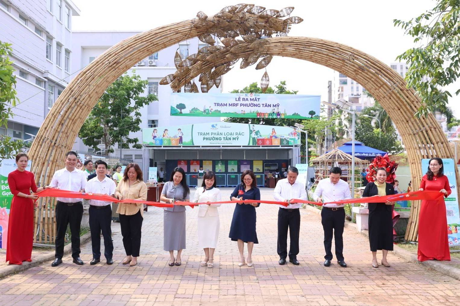 Trạm Thu hồi Vật liệu tái chế tích hợp công nghệ và sức mạnh cộng đồng: Bước tiến mới trong phân loại rác tại nguồn và tái chế bền vững tại phường Tân Mỹ, TP. Hồ Chí Minh