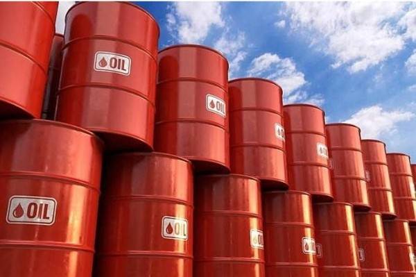 Giá xăng dầu Đông Nam Á tăng sốc, Việt Nam giữ ổn định nhờ điều hành linh hoạt