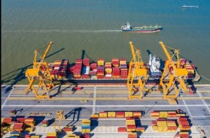 Doanh nghiệp chờ gói hỗ trợ xuất khẩu đi thẳng vào thị trường và logistics