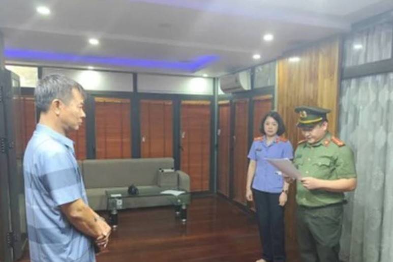 Khởi tố 7 người trong đường dây mua bán trái phép hóa đơn hàng trăm tỉ đồng