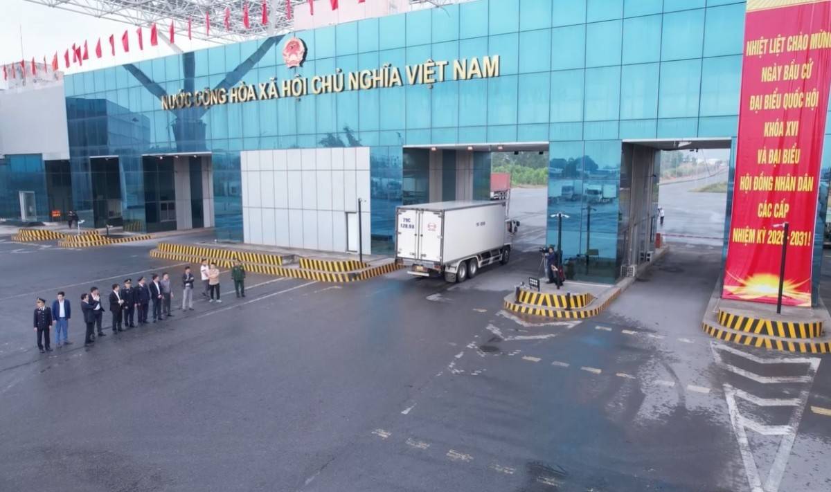 Khu vực cầu Bắc Luân 2, Cửa khẩu quốc tế Móng Cái, tỉnh Quảng Ninh.