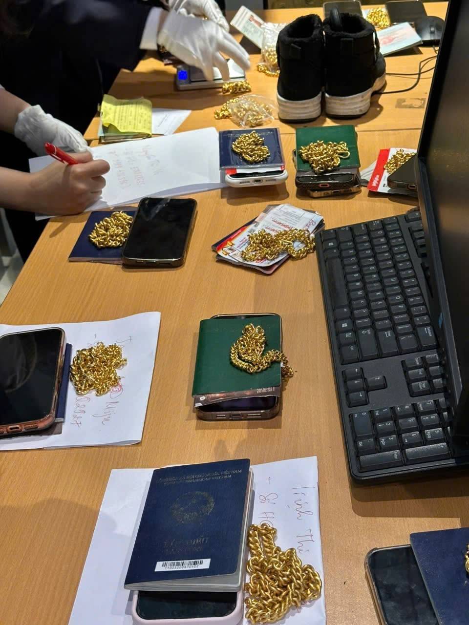 Lực lượng Hải quan xử lý gần 8.900 vụ vi phạm dịp cao điểm chống buôn lậu Tết 2026