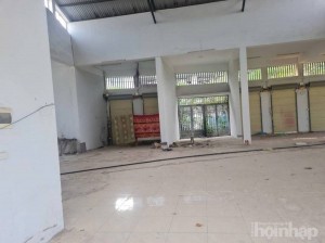 Chợ tiền tỷ bỏ hoang giữa lúc chợ cóc bủa vây: Nghịch lý lãng phí ở Hà Nội