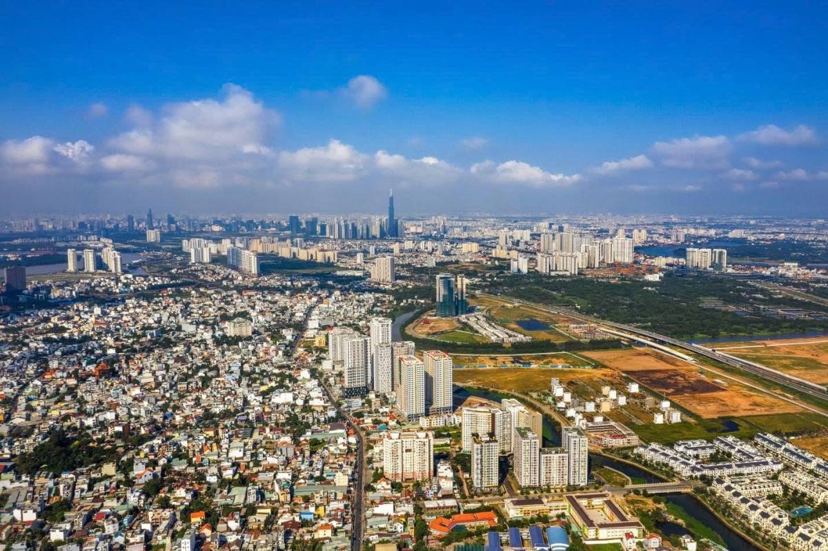 thành phố cần được chủ động hơn trong việc huy động và sử dụng nguồn lực tài chính