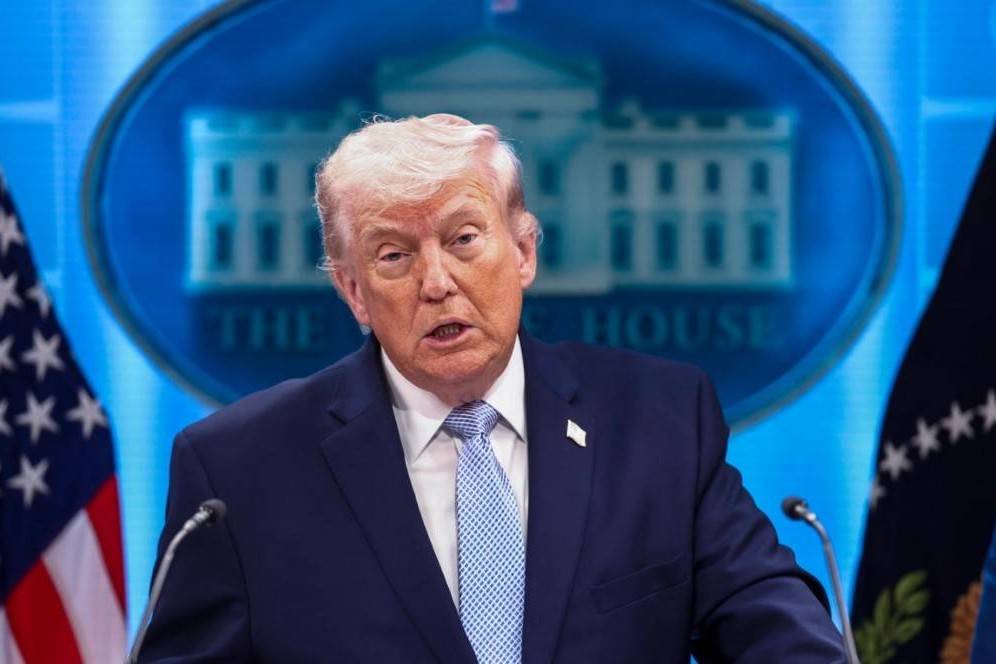 Tổng thống Mỹ chấp nhận ngừng bắn với Iran