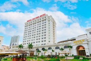 RIC thoát lỗ sau 6 năm, Royal Hạ Long tăng tốc tiếp thị, đẩy hoa hồng để kéo khách