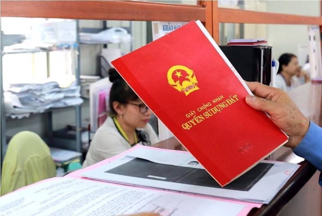 Điều gì khiến sổ đỏ trở thành “vua” của tín dụng suốt nhiều năm qua?