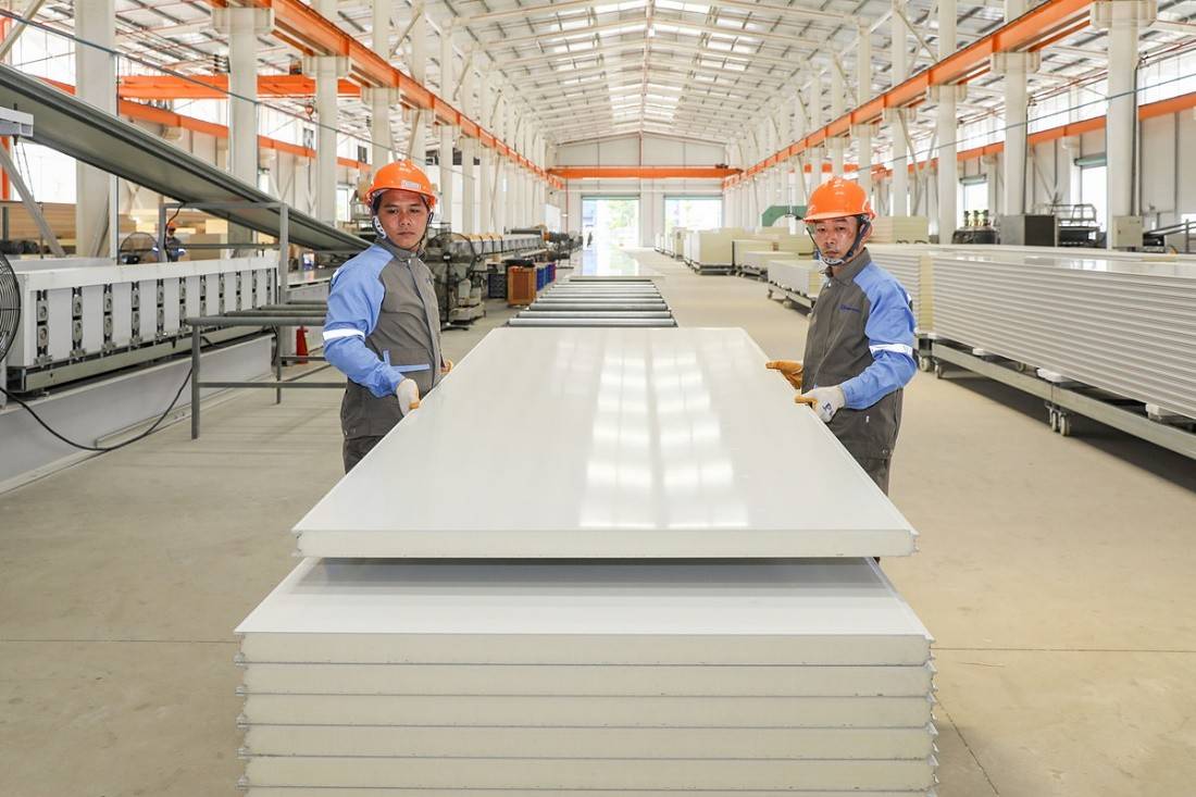 Chi phí vật liệu xây dựng leo thang, doanh nghiệp “căng mình” xoay xở dòng tiền