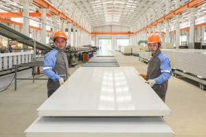 Chi phí vật liệu xây dựng leo thang, doanh nghiệp “căng mình” xoay xở dòng tiền