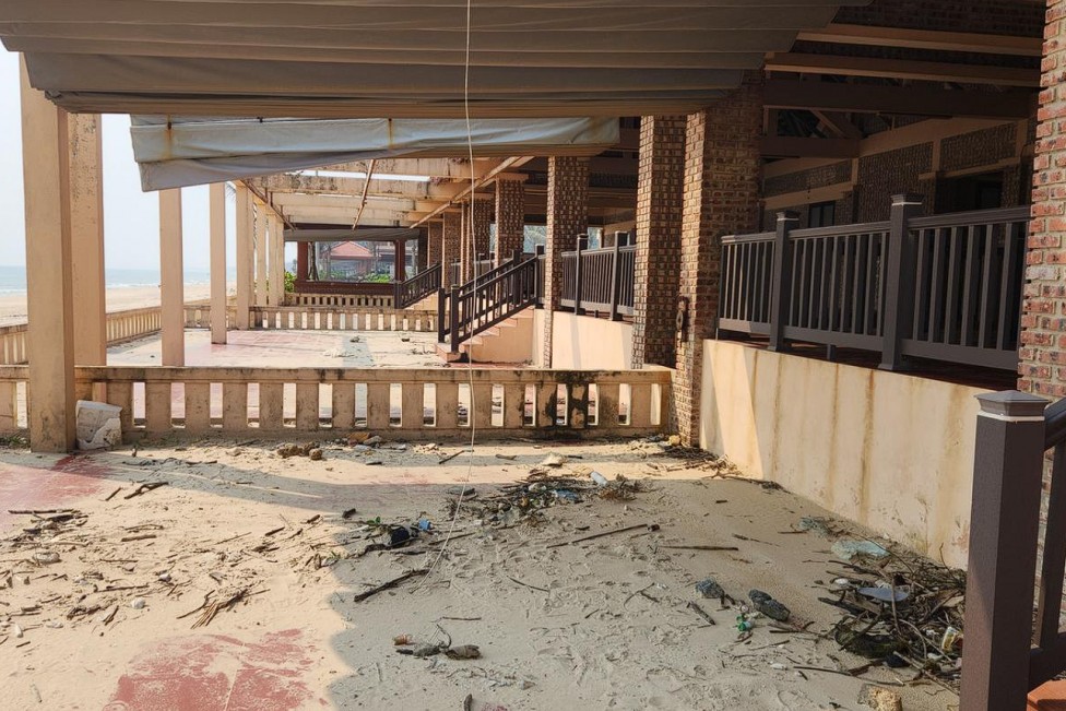 Quảng Trị: Công trình bãi tắm đóng cửa lãng phí, xuống cấp giữa mùa du lịch biển