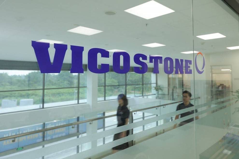 Vicostone lý giải biên lợi nhuận thấp nhất 10 năm, vẫn không chọn cuộc đua giá rẻ