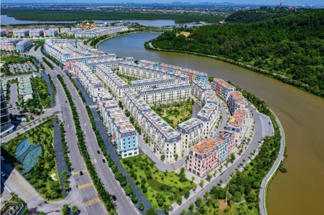 Khu du lịch Quốc tế Đồi Rồng đón nhận Danh hiệu điểm đến tiêu biểu, khẳng định vị thế khu đô thị du lịch biển hàng đầu miền bắc