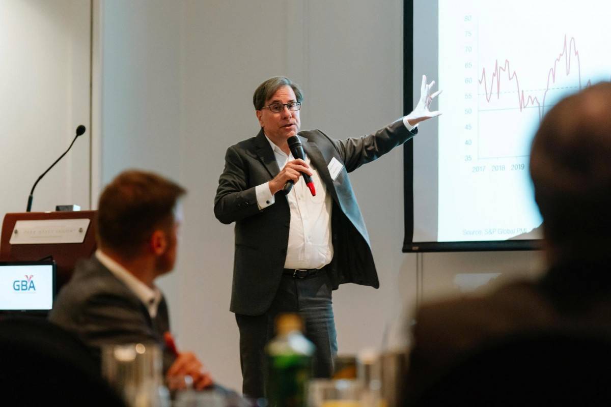 Việt Nam giữ lợi thế cạnh tranh ra sao khi thế giới bước vào chu kỳ biến động mới?