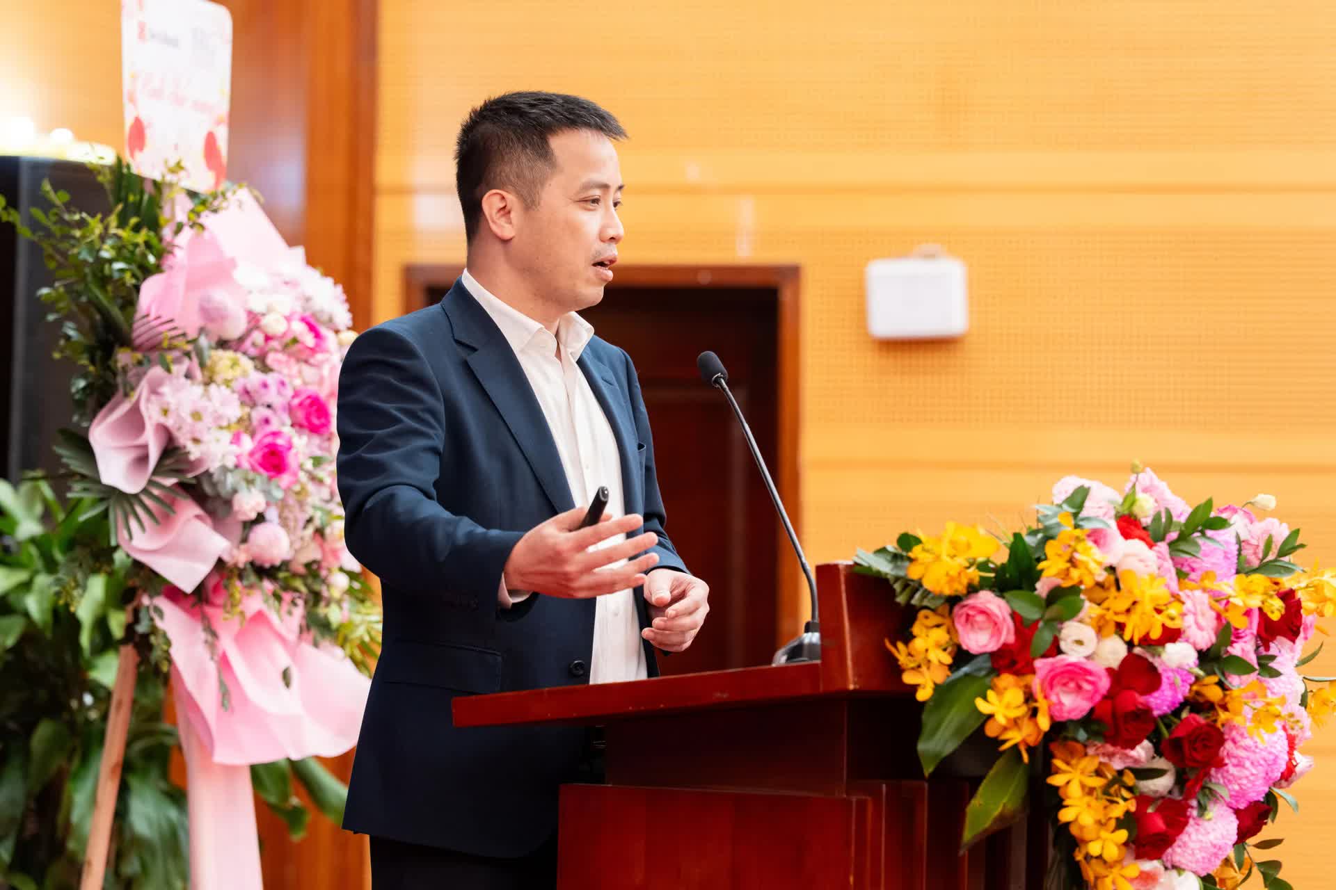 Phó Tổng Thư ký VCCI  Đậu Anh Tuấn: Doanh nghiệp tư nhân đã vươn mình thành động lực kinh tế quan trọng nhất