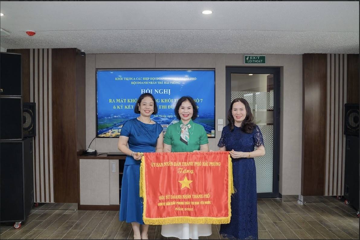 Hội Doanh nhân trẻ Hải Phòng ra mắt Khối thi đua số VII và ký giao ước thi đua năm 2026