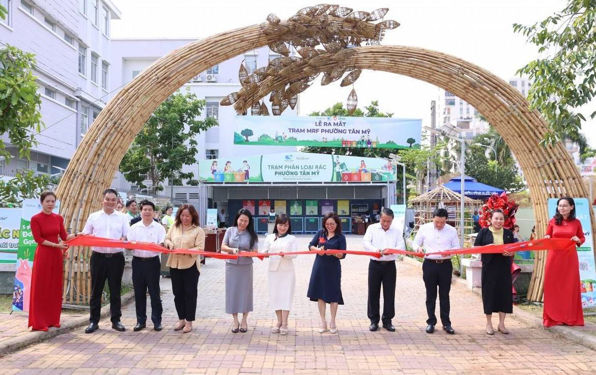 Phân loại rác tại nguồn rồi đi đâu? Hành trình “tái sinh” minh bạch khiến người dân an tâm hơn