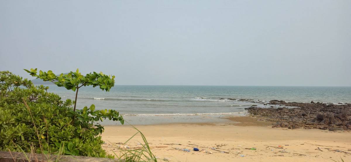 Cái Chiên đẹp bình yên ngây dại,  dọc nhiều  bãi tắm vẫn vẹn nguyên vẻ ban sơ chưa ai đánh thức