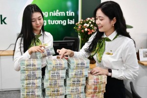 Lãi suất ngân hàng ngày 16/4/2026: Big4 đồng loạt giảm mạnh lần hai