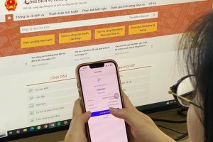 Hà Nội triển khai tiếp nhận hồ sơ trực tuyến 12 thủ tục hành chính