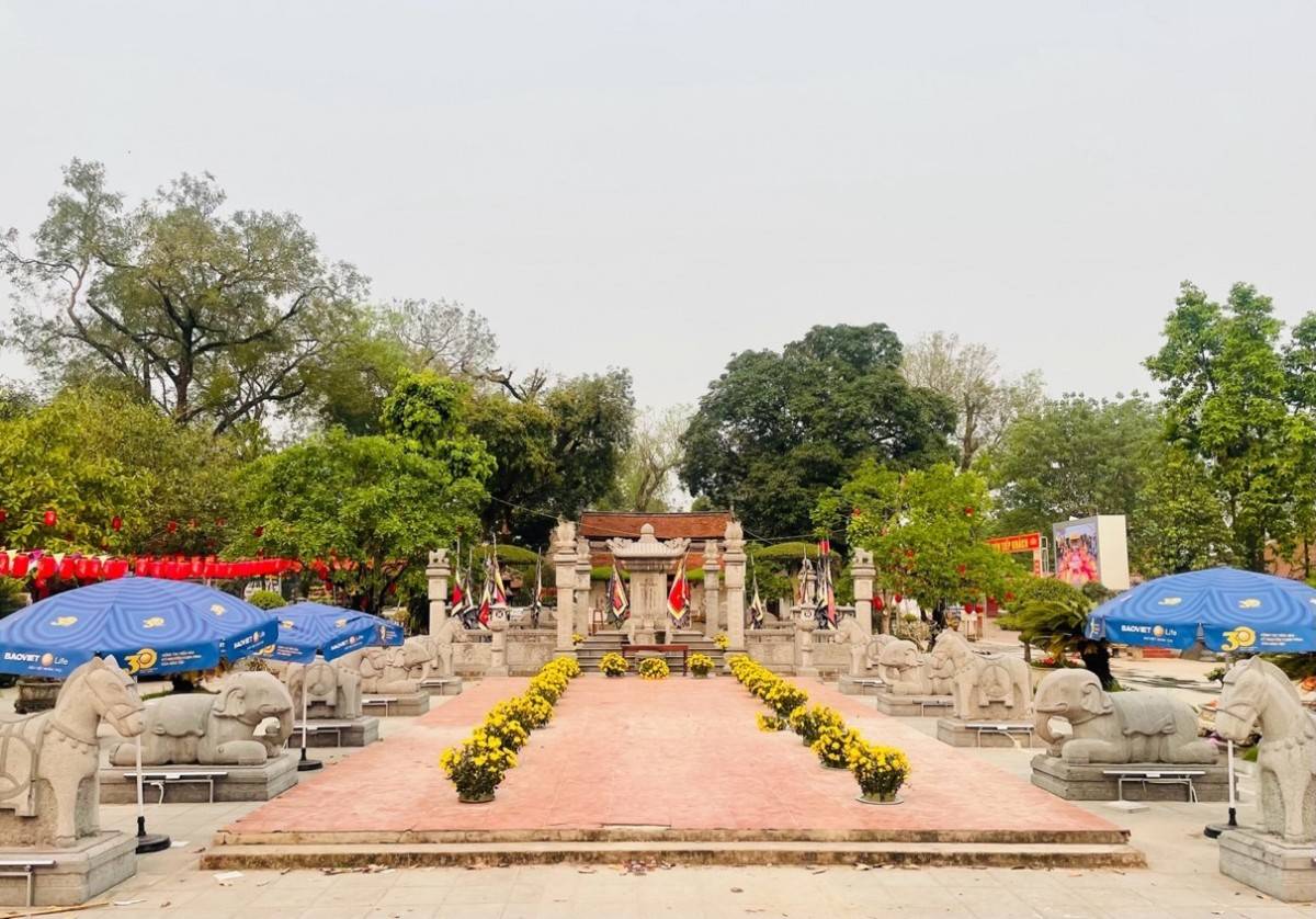 Đền Hát Môn – Dấu ấn lịch sử, nơi hào khí Hai Bà Trưng trường tồn mãi cùng thời gian và mỗi mùa lễ hội