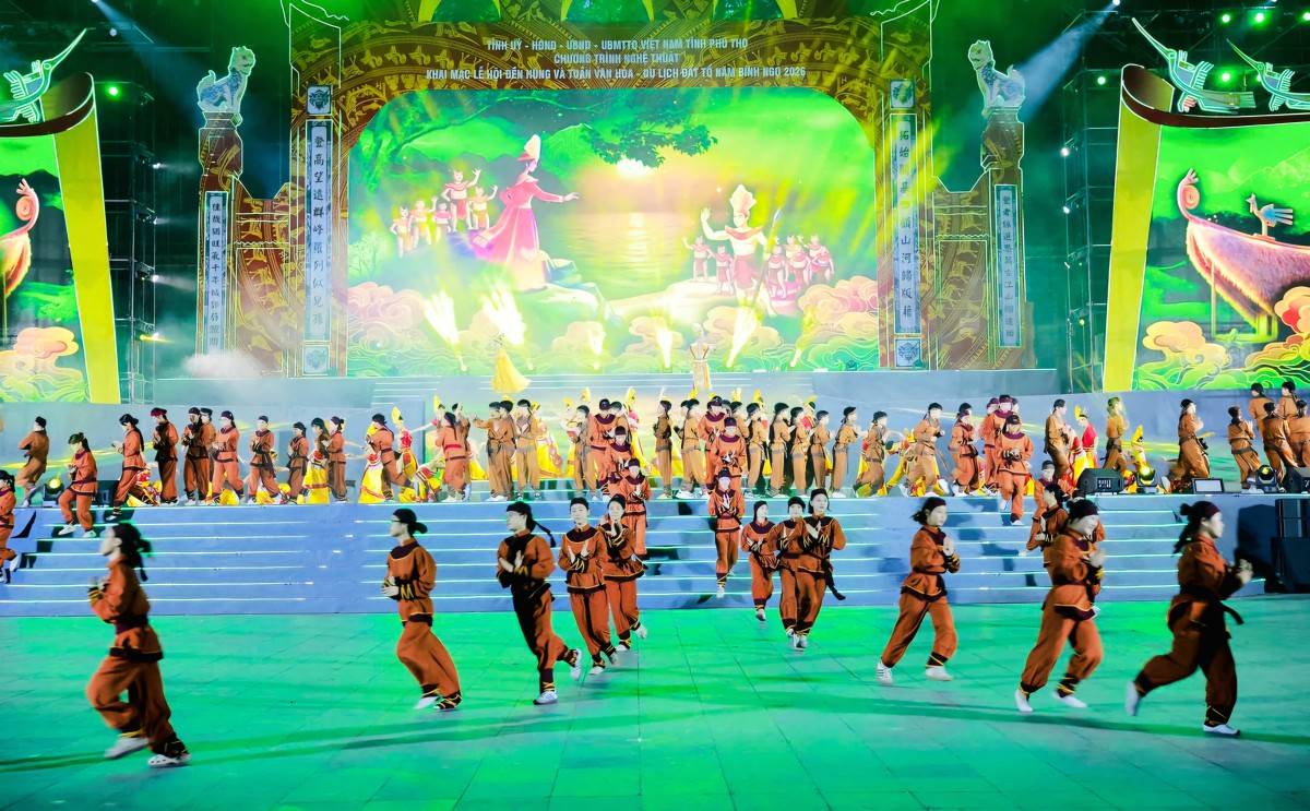 Hôm nay khai hội Đền Hùng 2026