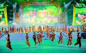 Hôm nay khai hội Đền Hùng 2026