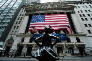 Chứng khoán Mỹ tăng điểm kỷ lục trong phiên giao dịch ngày 17/4