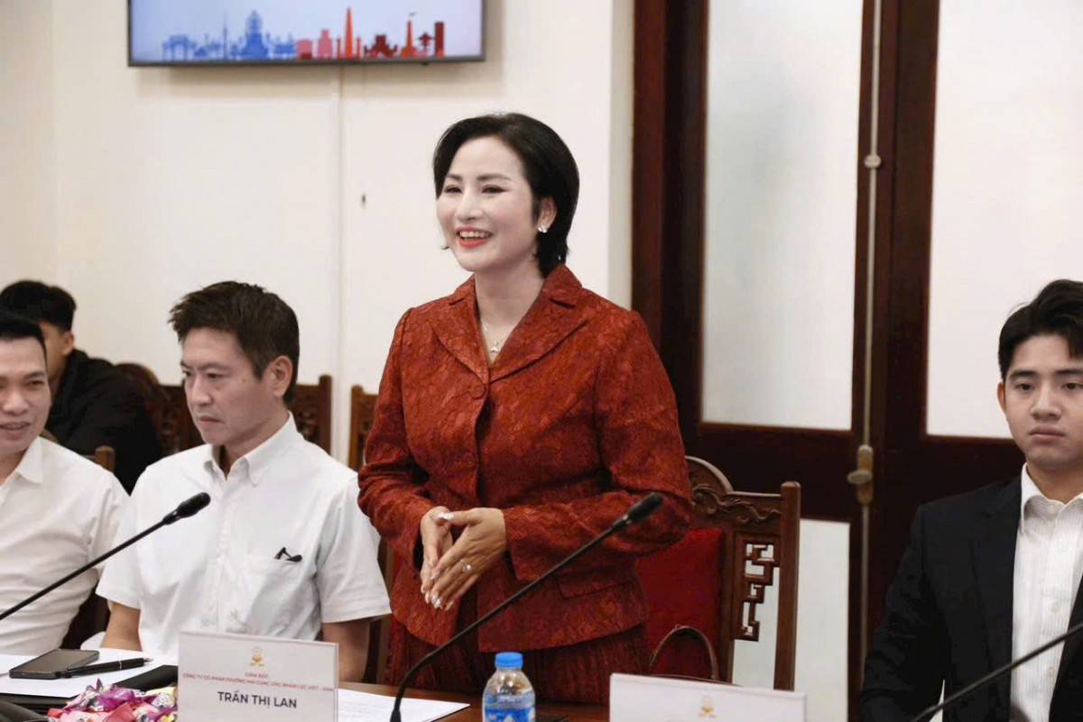 Giám đốc Công ty CP Cung ứng nhân lực Việt Hàn, bà Trần Thị Lan